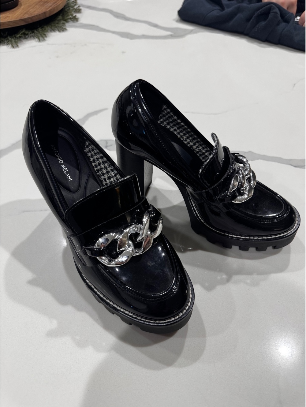 Antonio Melani Black Patent Leather Chunky Loafers Size 8 Silver Chain Y2K